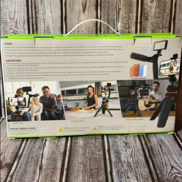 VLOGGING Kit Brand New Never Used - Picture 3 of 4